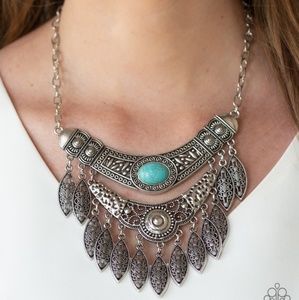 Island Queen - Blue Necklace Set